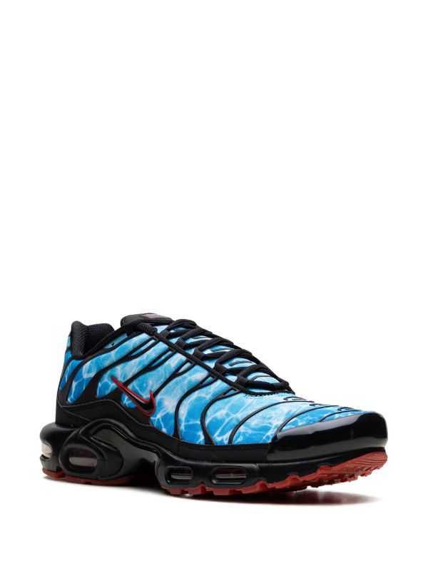 Nike Air Max Plus "Shark Attack"