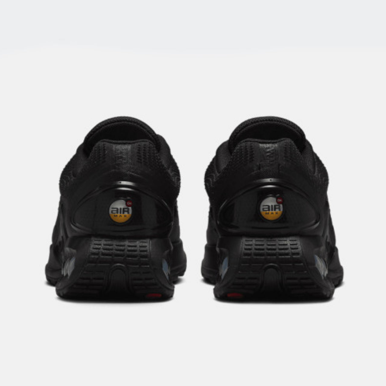 Nike Air Max Dn8 "Black"